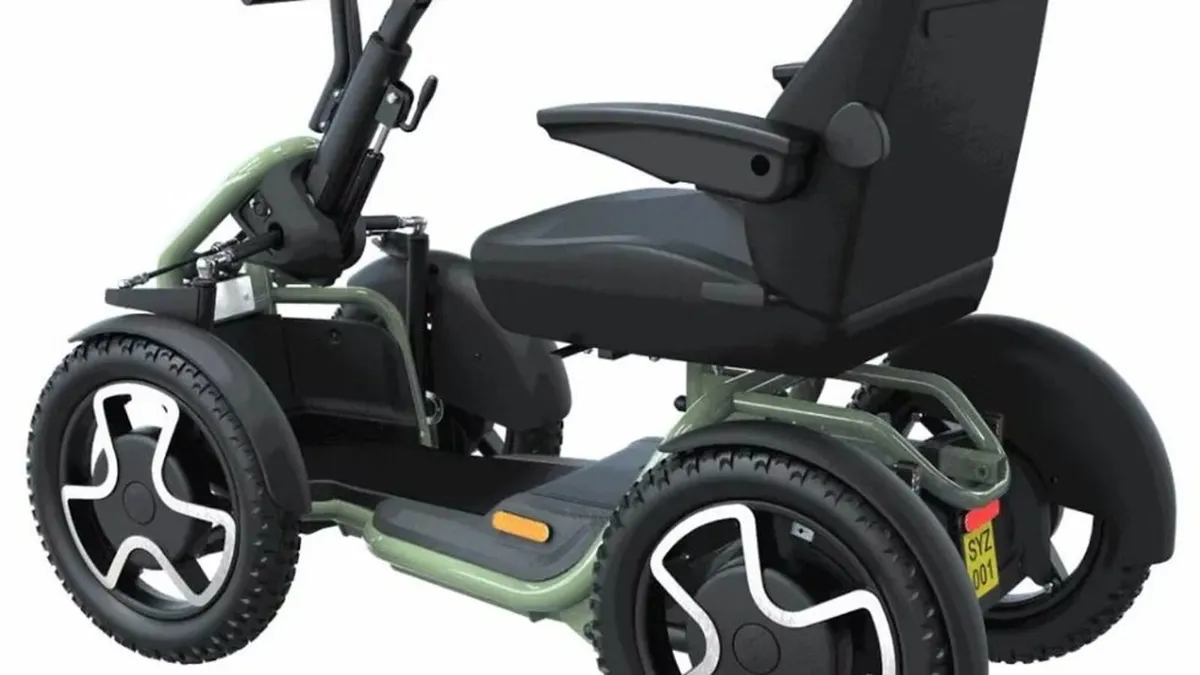 Sterling Scoozy S800 Mobility scooter - Image 3