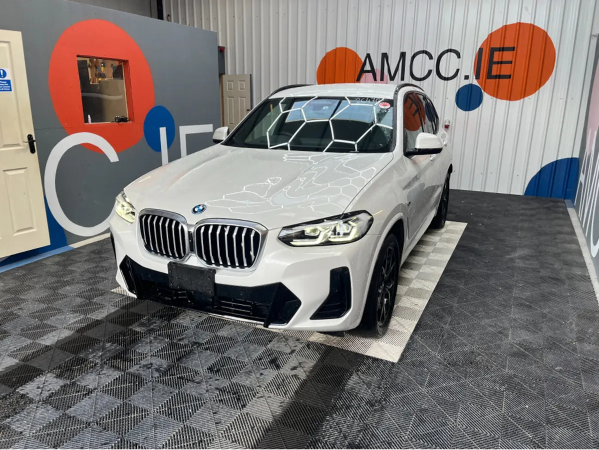 BMW X3 BMW X3 30E M-SPORT PLUG-IN HYBRID  / 22k KM - Image 3