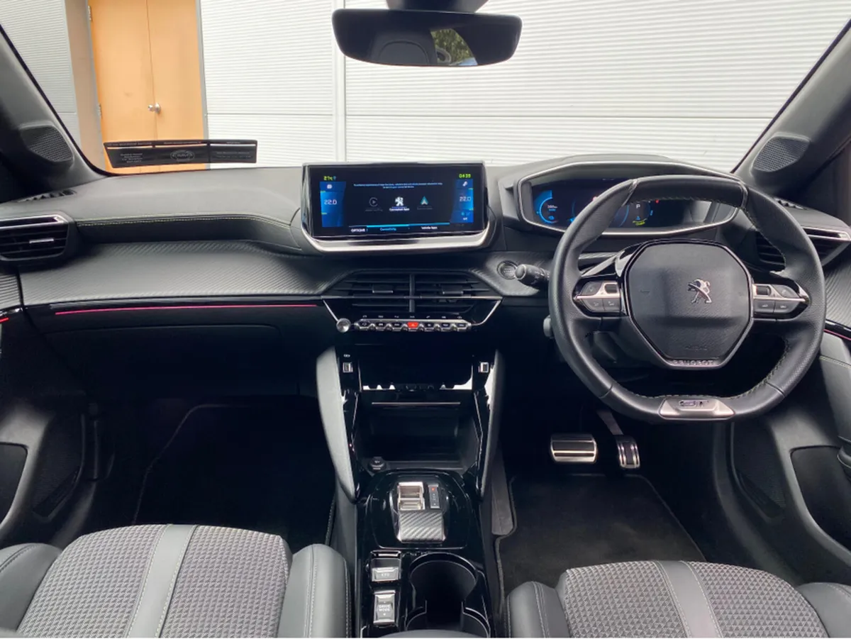Peugeot 208 E208 GT 136BHP 50KWH 5DR AUTO - Image 3