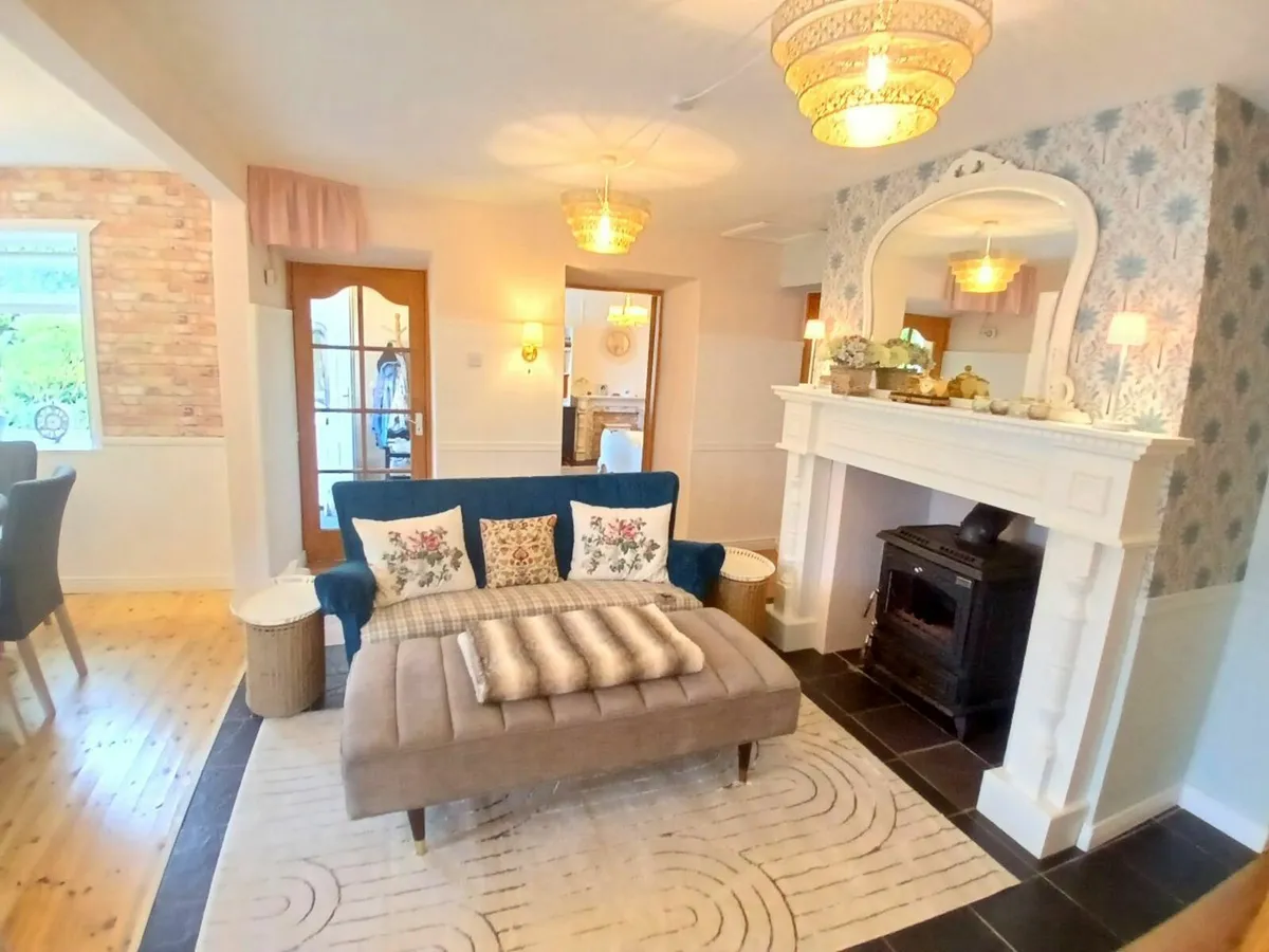Charming house for sale near Glenbeigh, Co. Kerry - Image 1