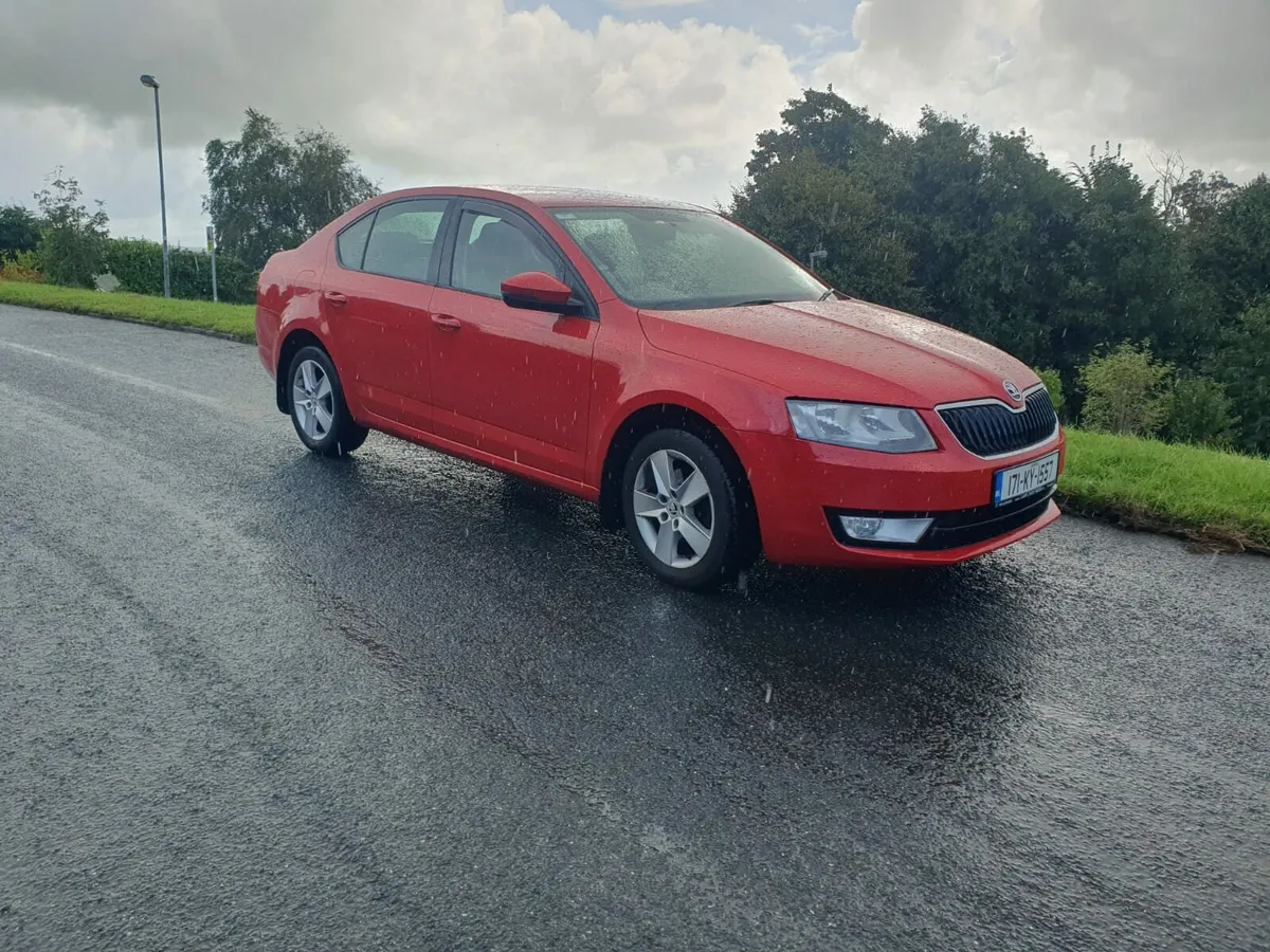 Skoda Octavia Ambition 2.0L DSG4 - Image 4