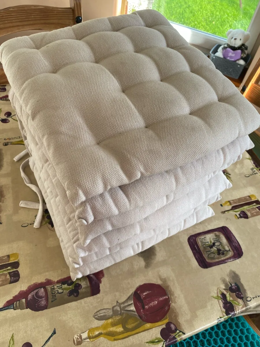 X6 Seat cushions - Image 1