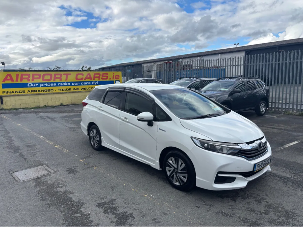 Honda Shuttle Hybrid Self Charging 5DR AUTO - Image 1