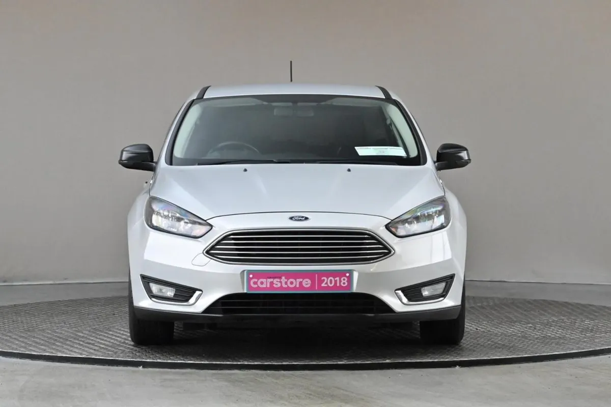 Ford Focus 1.5 Tdci 95bhp Titanium 6spd  sat Nav - Image 2