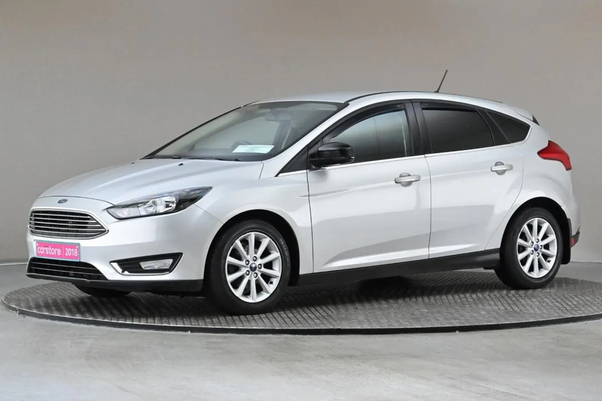 Ford Focus 1.5 Tdci 95bhp Titanium 6spd  sat Nav - Image 4
