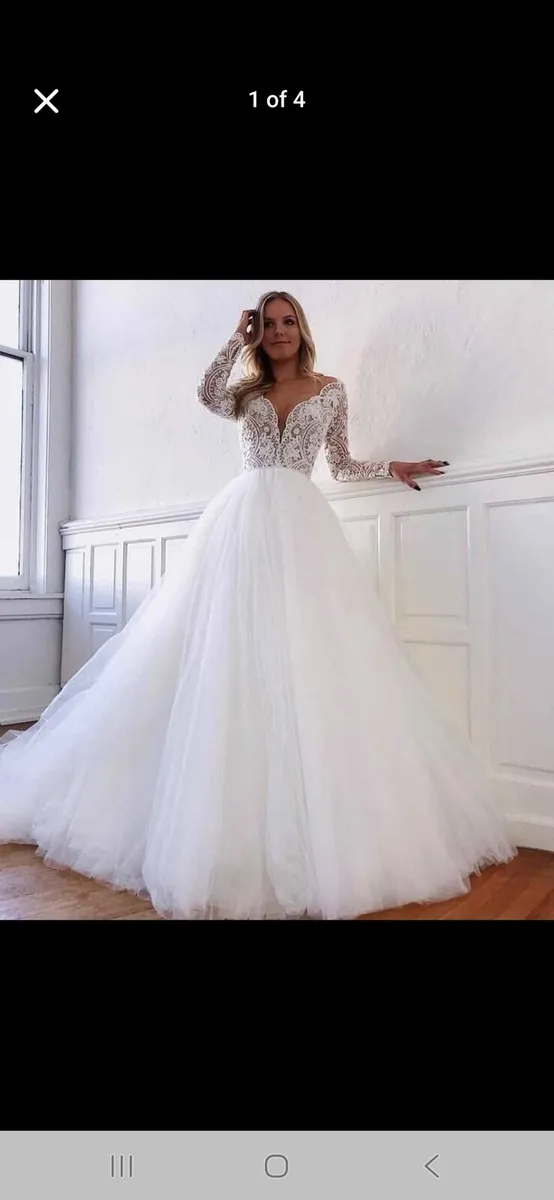 Beautiful Maggie Sottero Wedding Gown - Image 1