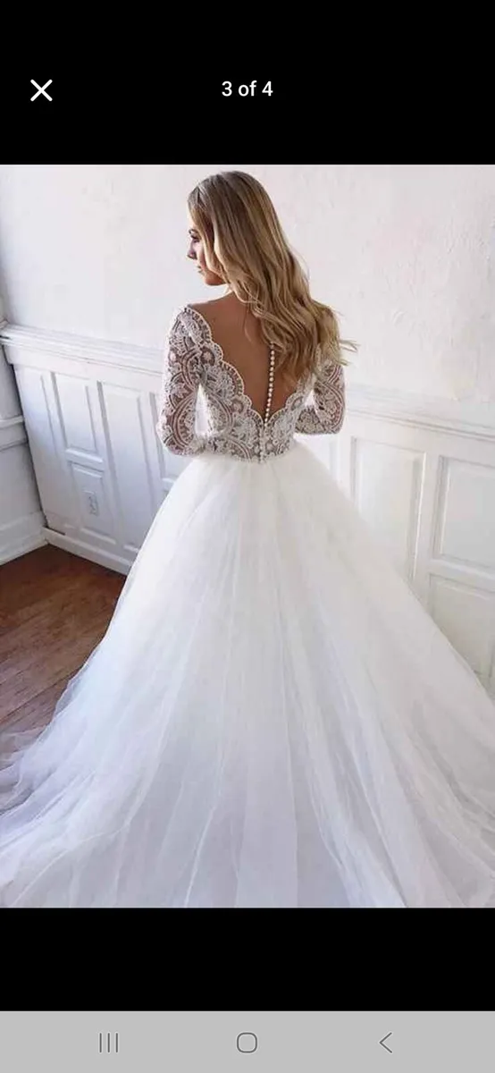 Beautiful Maggie Sottero Wedding Gown - Image 2