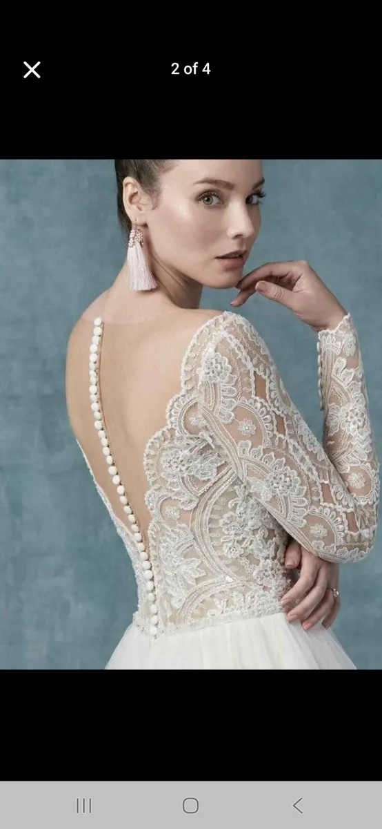 Beautiful Maggie Sottero Wedding Gown - Image 4