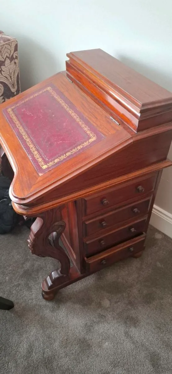 Writing desk