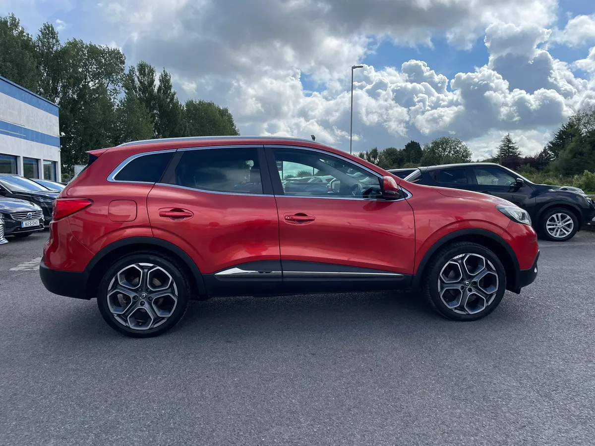 Renault Kadjar 2016//HIGH SPEC//LOW MILES - Image 4