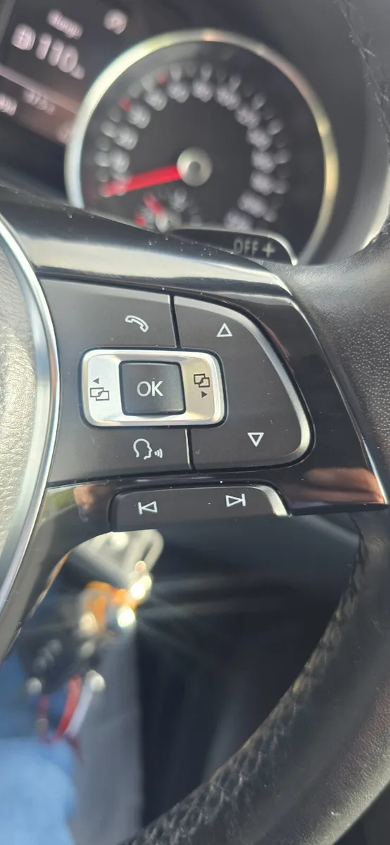 VW Polo 2015 Automatic - Image 4