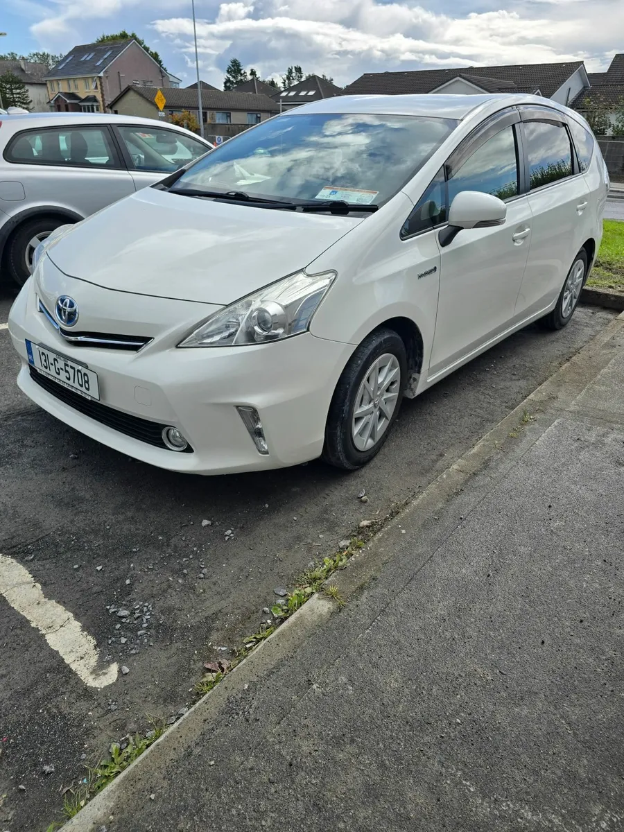 Toyota Prius 2013 - Image 1