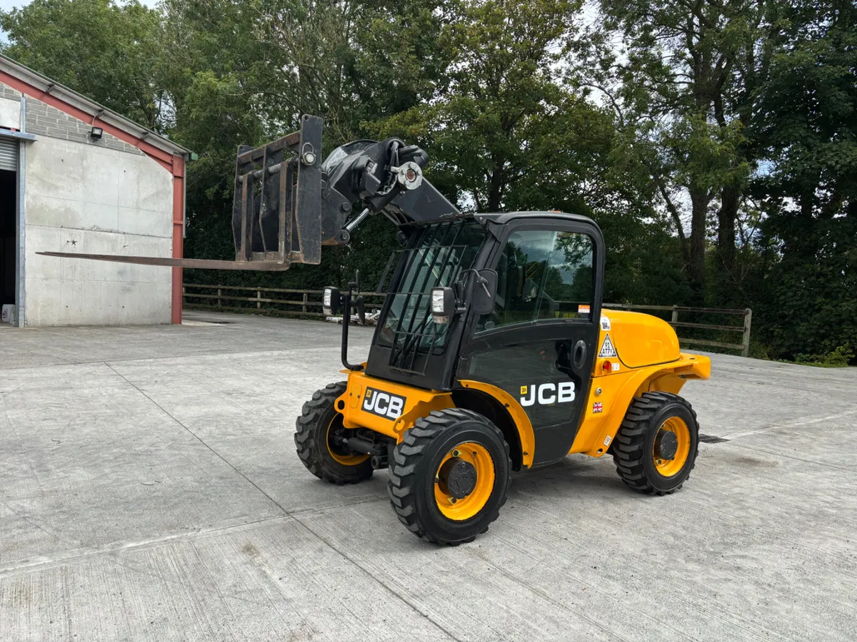 2018 JCB 520-40 - Image 4