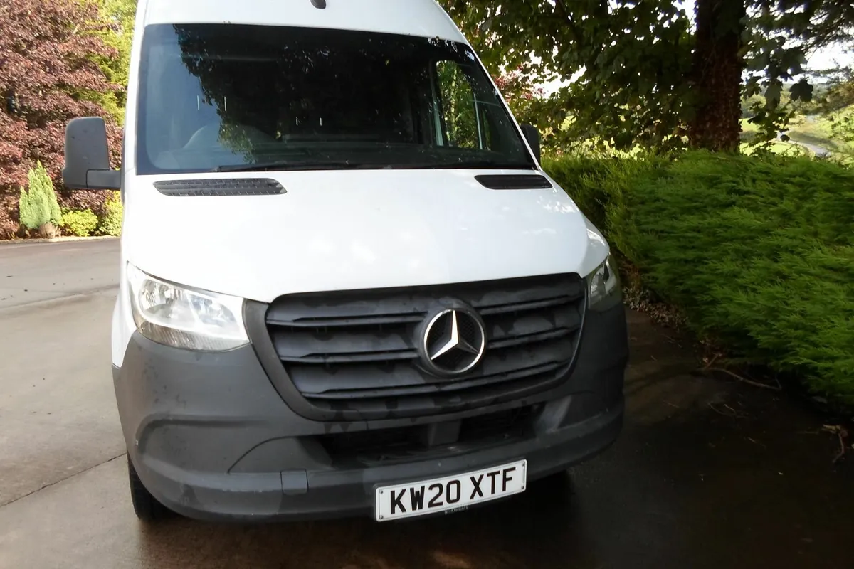 Mercedes-Benz Sprinter 2020 - Image 2