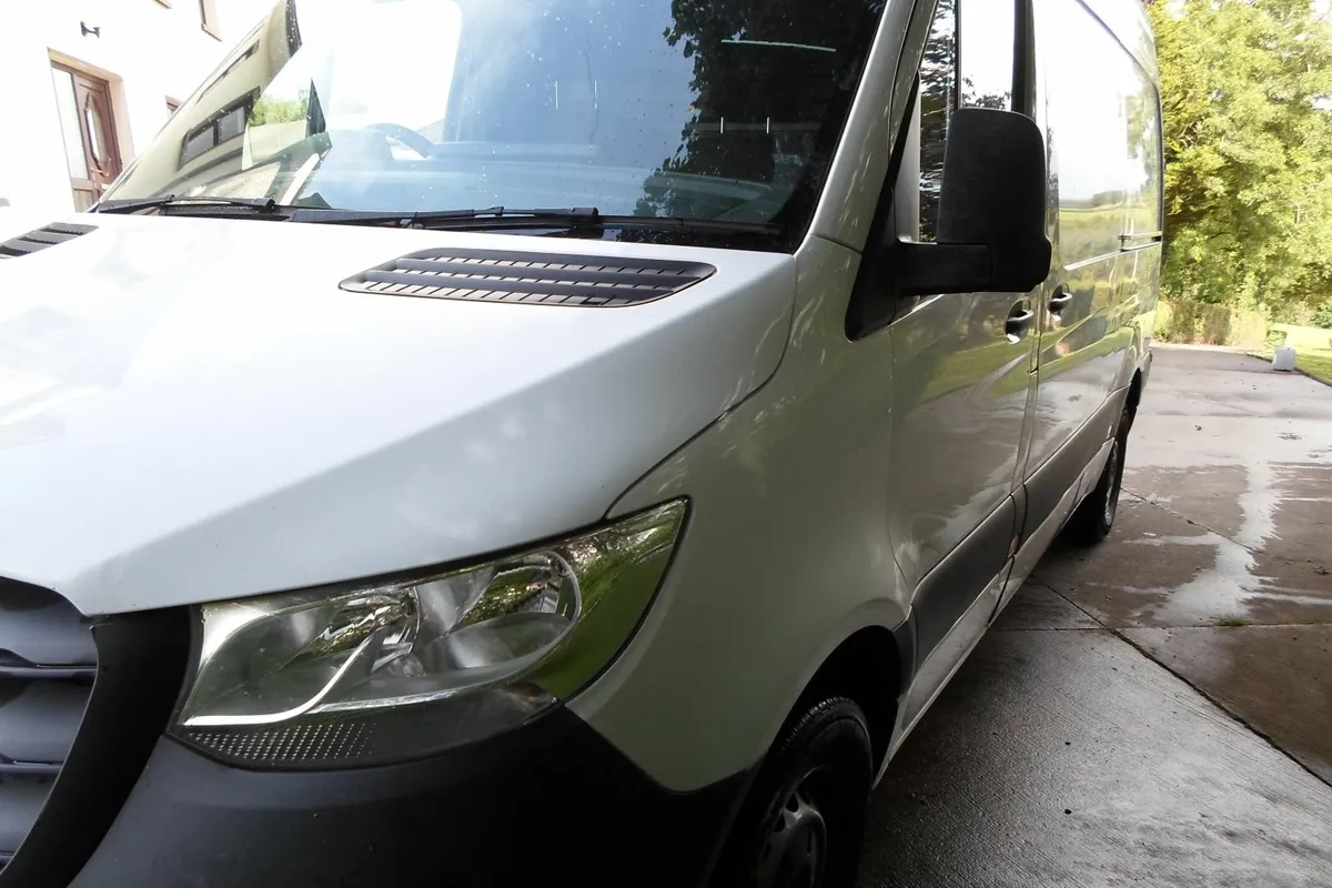 Mercedes-Benz Sprinter 2020 - Image 3