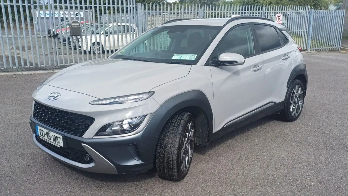 Hyundai Kona HEV Executive  ON Sale - Image 3