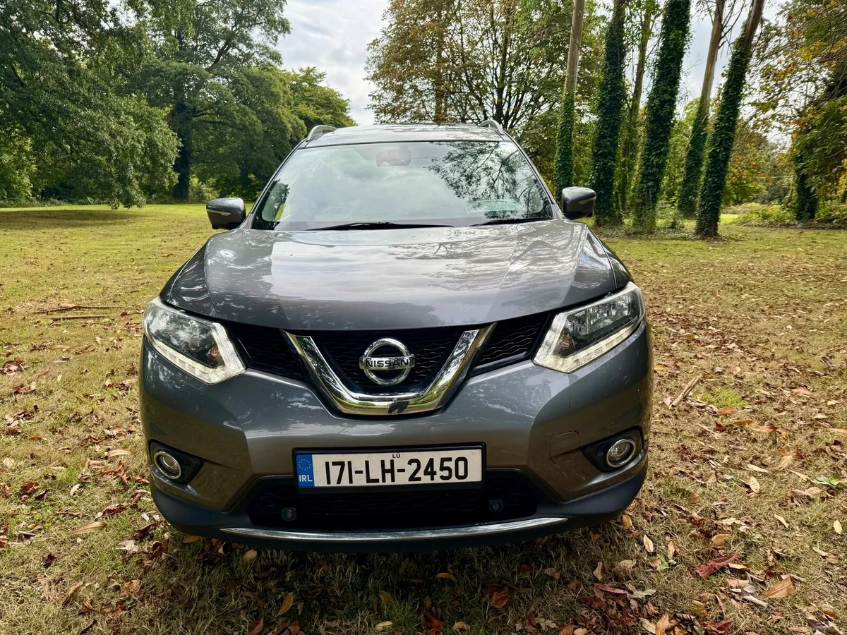 Nissan X-Trail 1.6dci // 7 seater // Pan Roof - Image 3