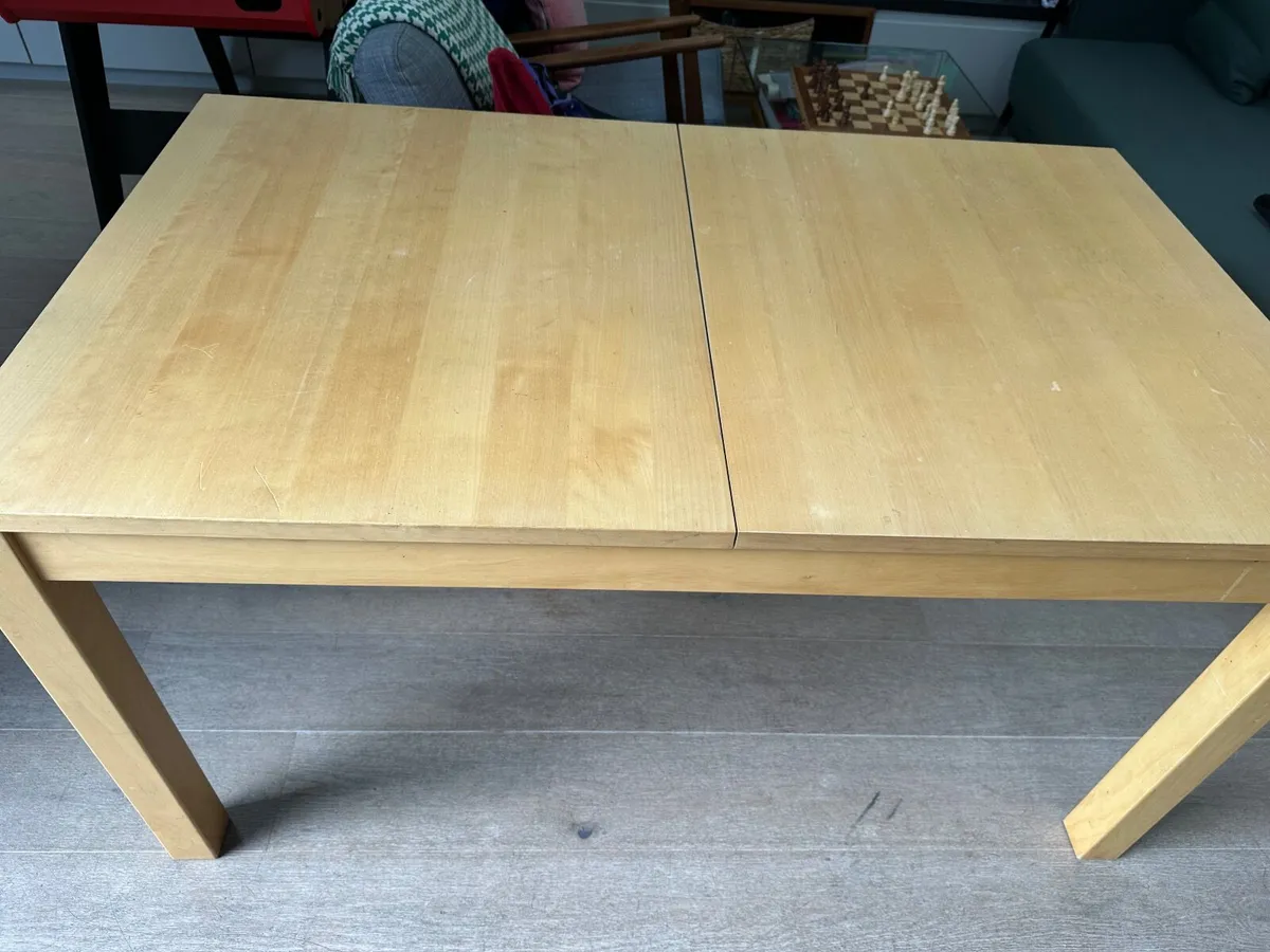 Extendable Table - Image 2