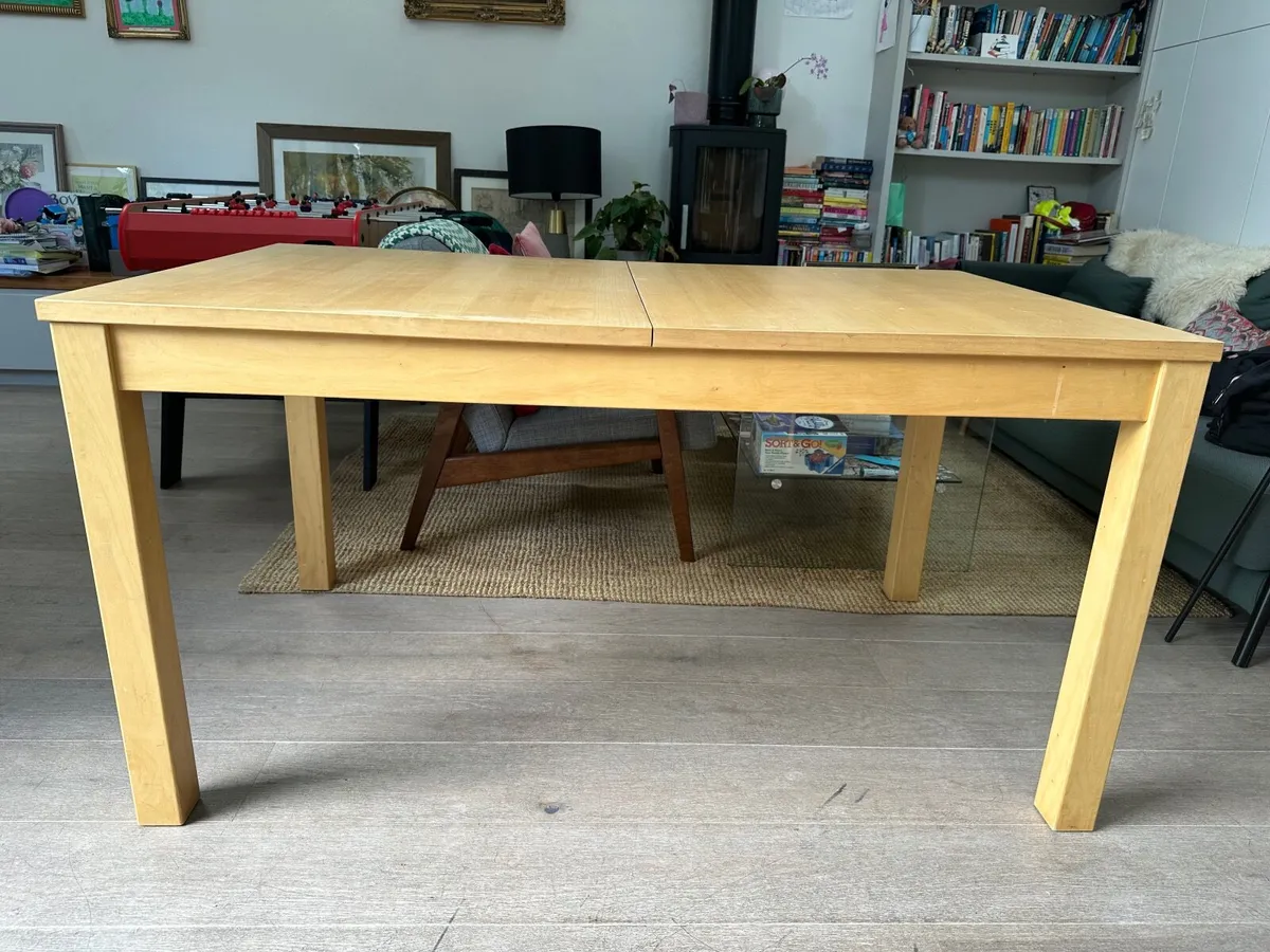 Extendable Table - Image 1