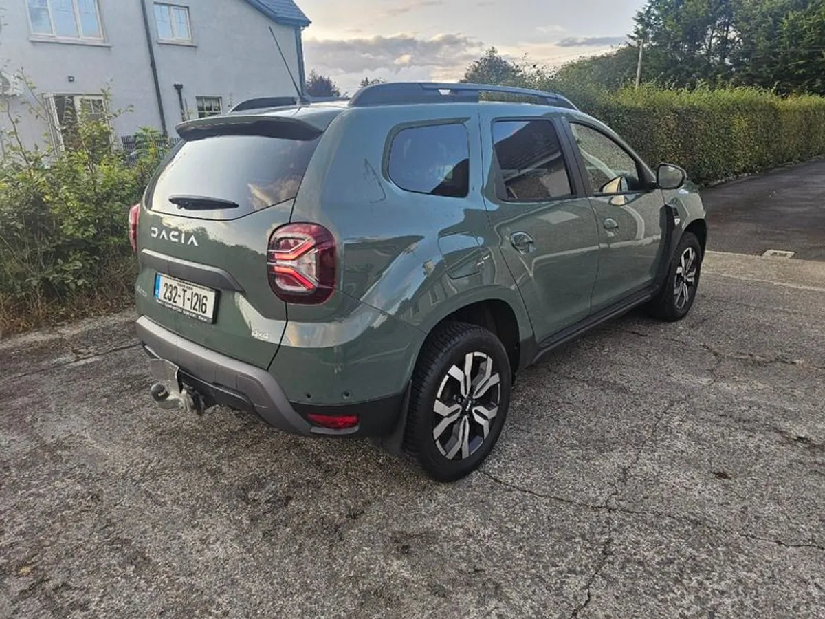 2023 Dacia Duster - Image 2