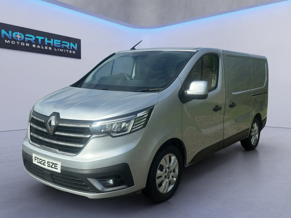 2022 Renault Trafic Sport SL28 Blue dCi 130 - Image 3