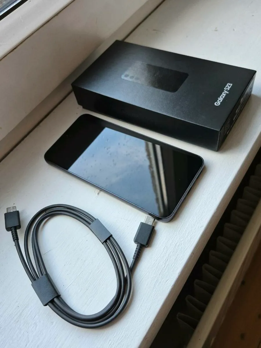 Samsung Galaxy S23 - Image 2