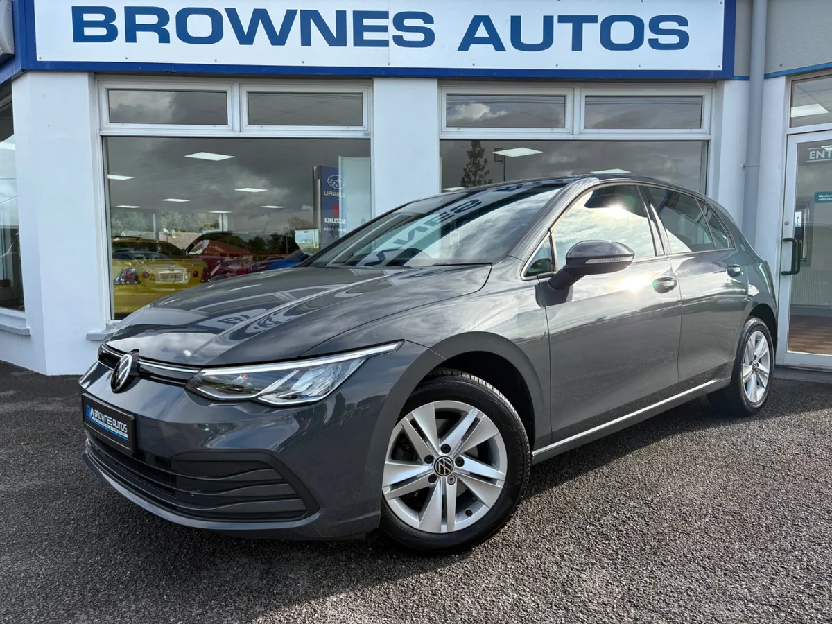 2021 Volkswagen Golf Life 1.0L TSI - Image 1