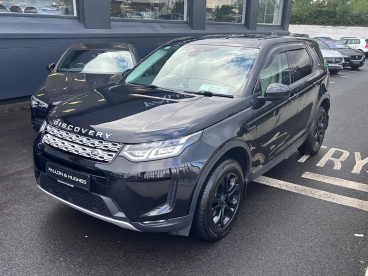 LAND ROVER DISCOVERY SPORT 2.0 D4E 7 SEATER - Image 1