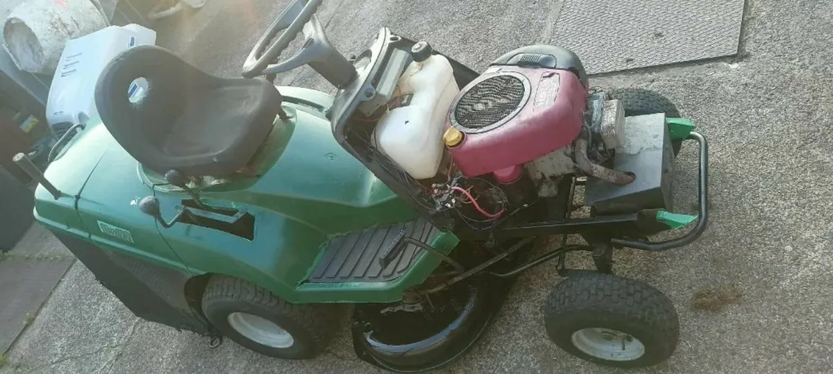 CASTELGARDEN RIDE ON MOWER - FOR SALE - Image 3