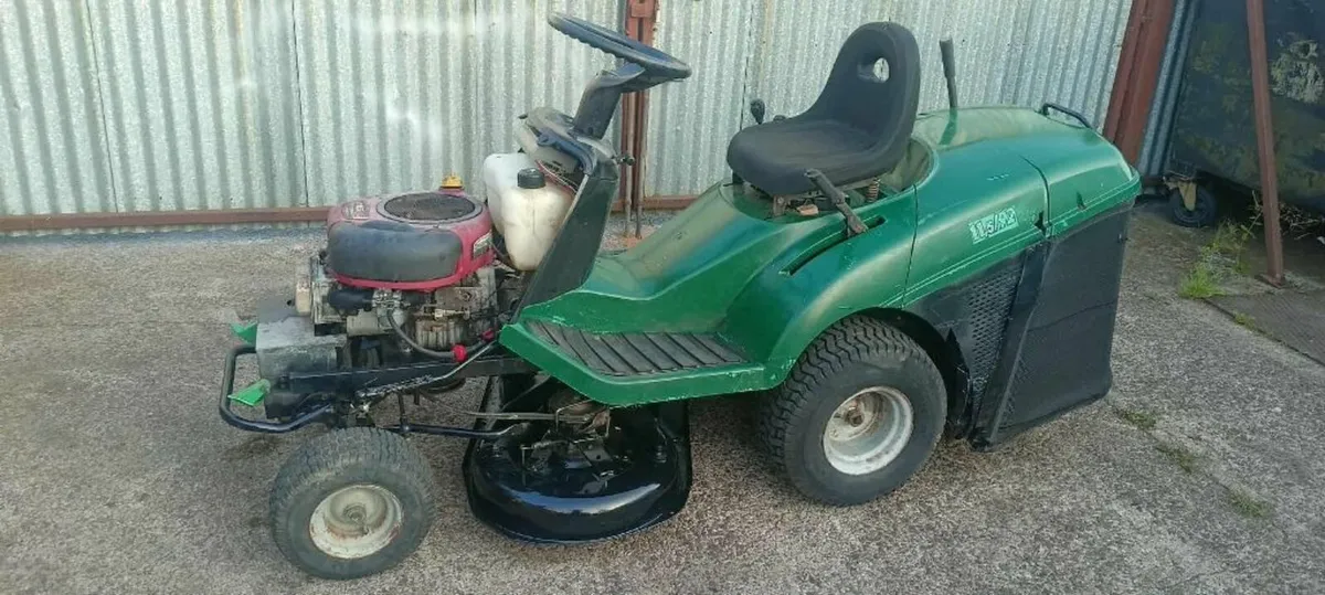 CASTELGARDEN RIDE ON MOWER - FOR SALE - Image 1