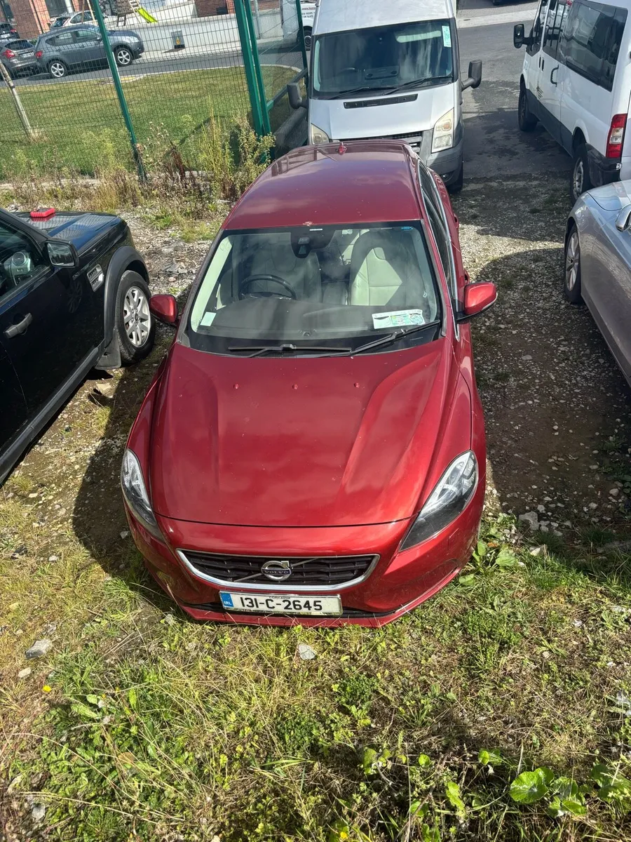 2013 Volvo V40 2.0 diesel - Image 2