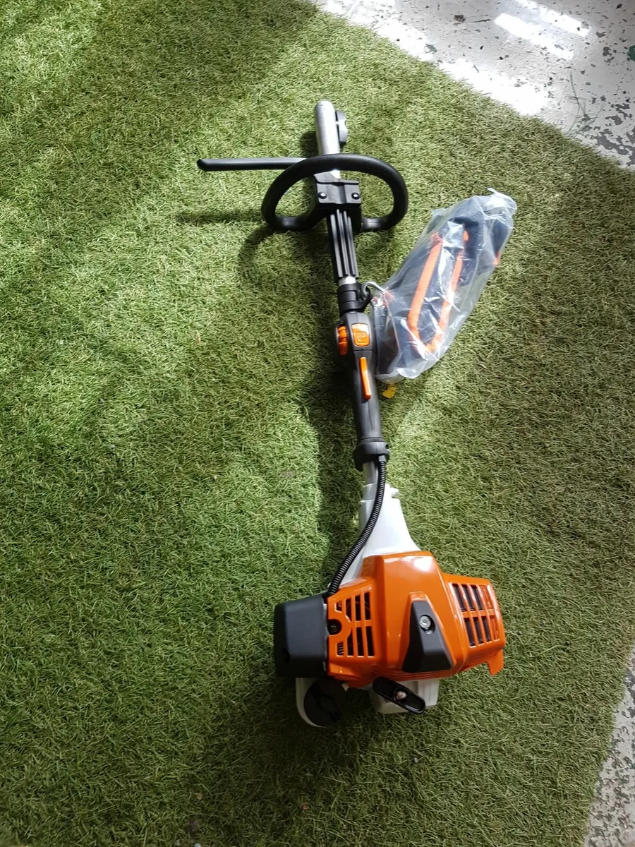STIHL KM 94 RC-E KOMBI ENGINE - FOR SALE - Image 2