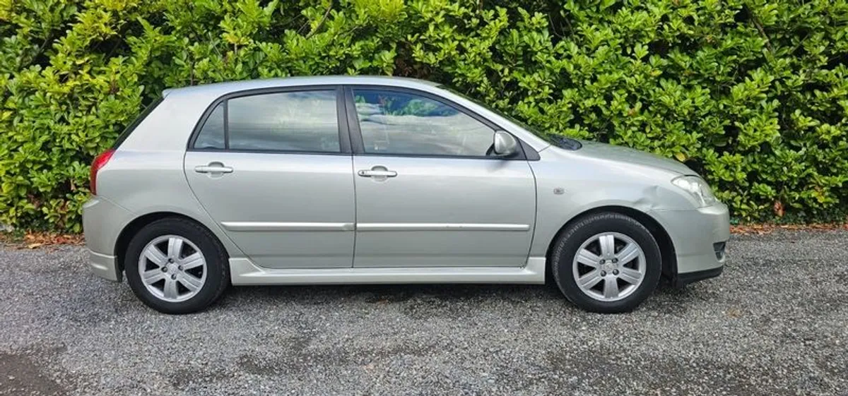 2005 Toyota Corolla NCT today 06/26 - Image 3