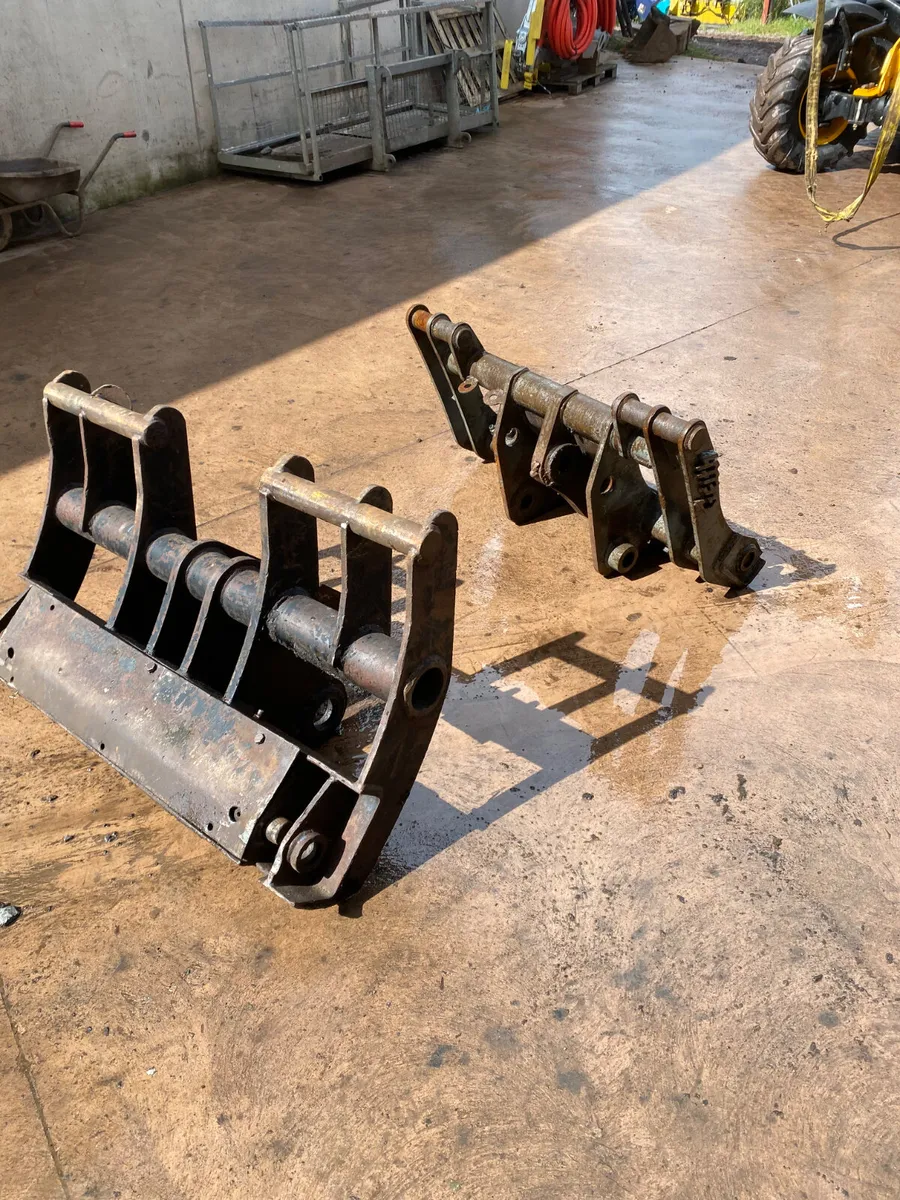 JCB EURO HEADSTOCKS - Image 4