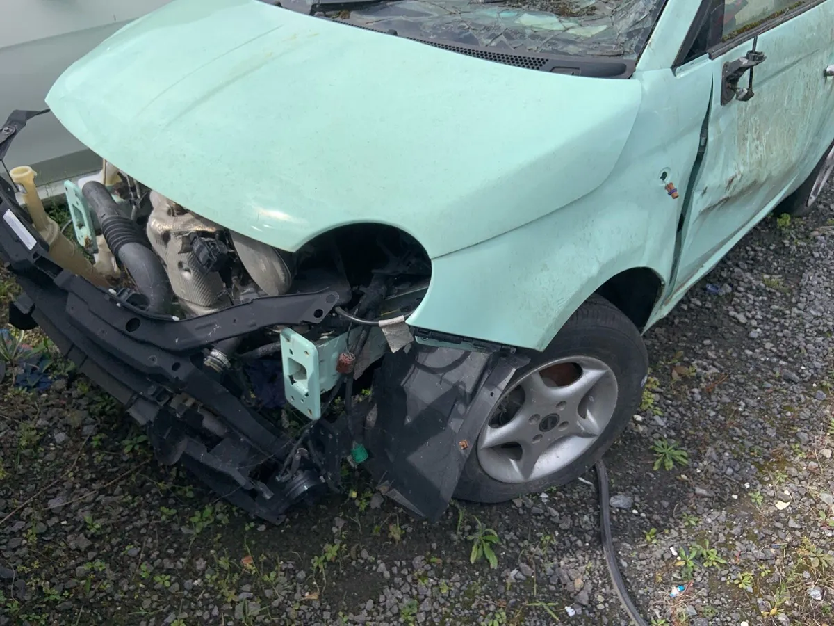 Fiat 500 2019 parts - Image 1
