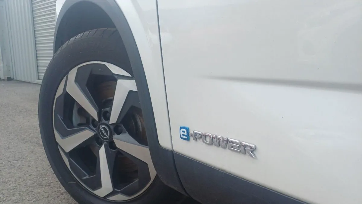 Nissan QASHQAI Epower SV Premium  just IN - Image 4