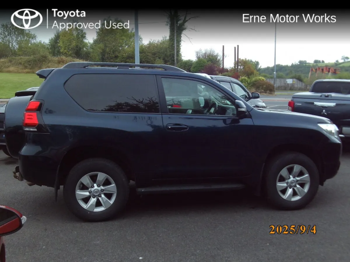 Toyota Land Cruiser LAND CRUISER SWB COMM - Image 2
