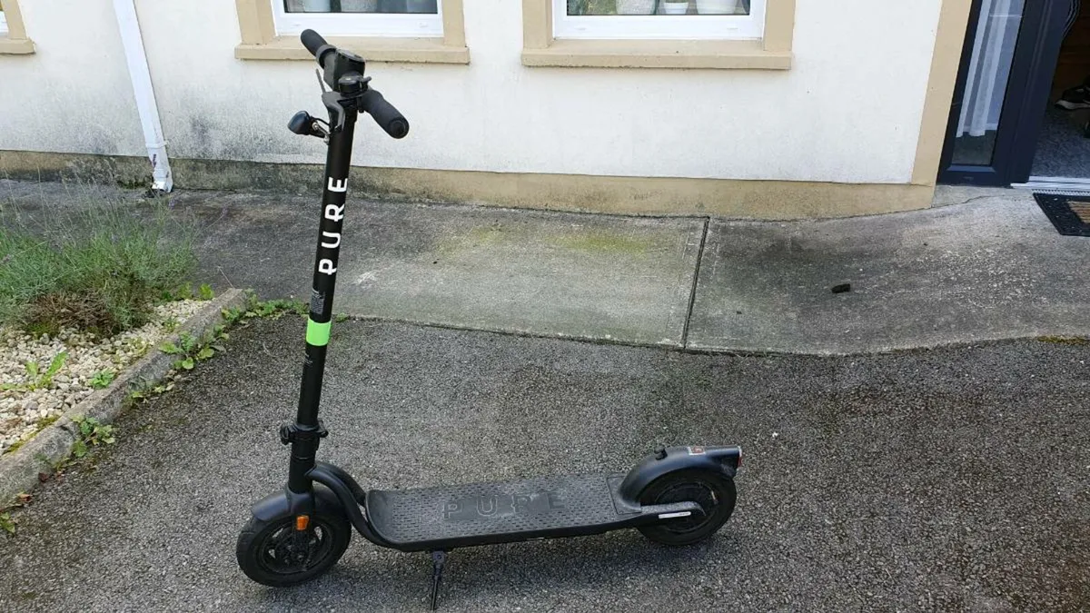 Electric scooter - Image 1