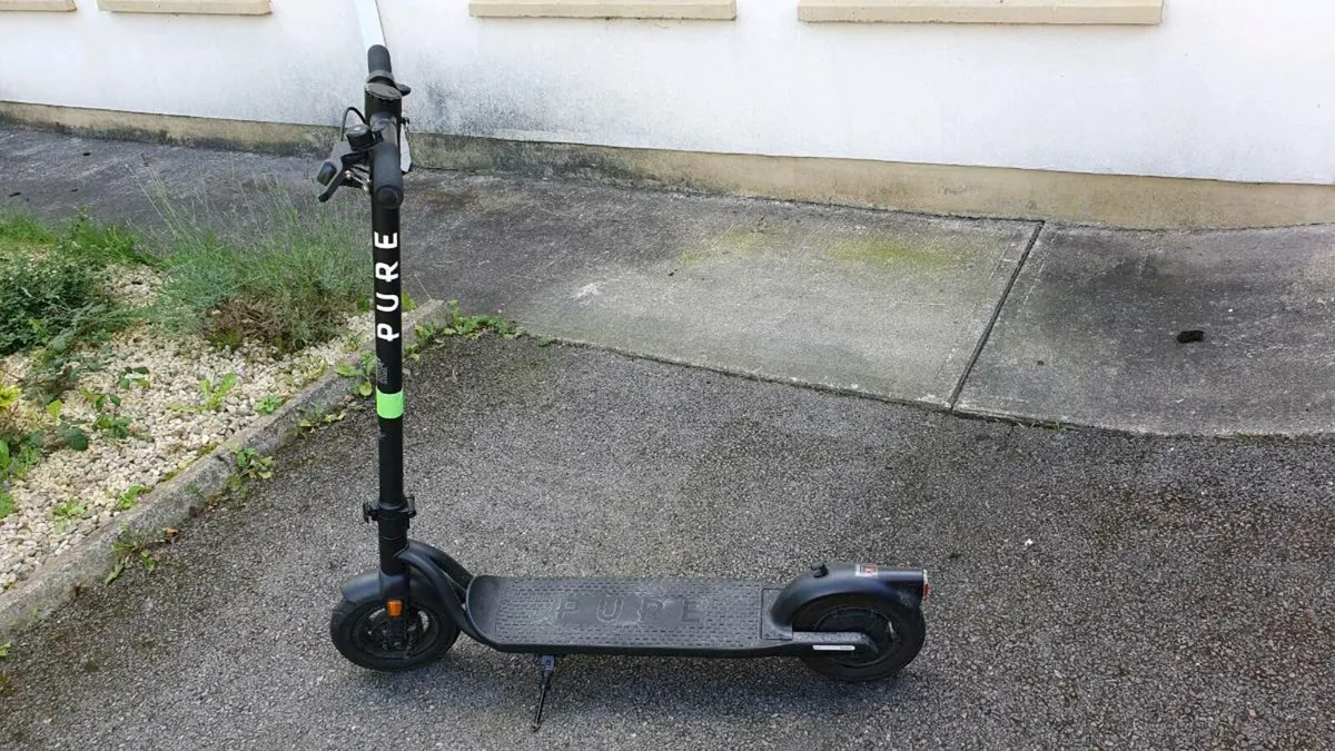 Electric scooter - Image 4