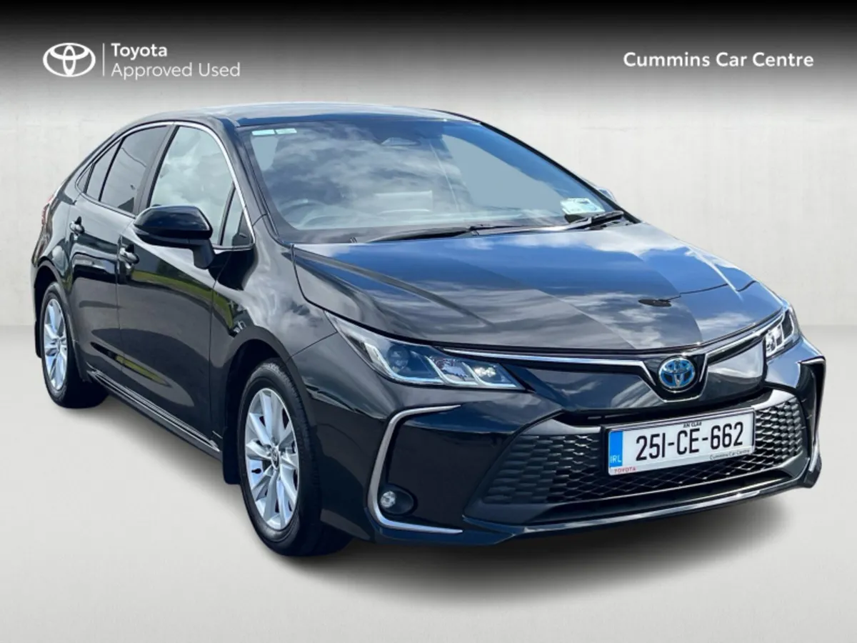 Toyota Corolla COROLLA SALOON LUNA - Image 1