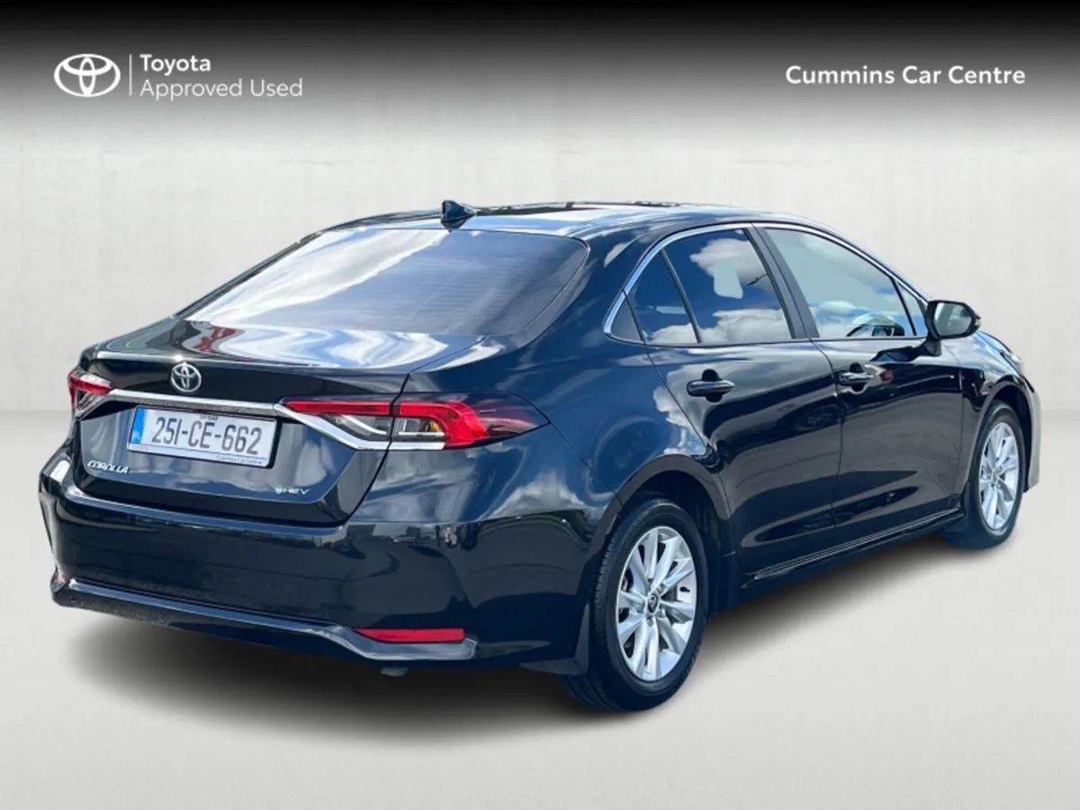 Toyota Corolla COROLLA SALOON LUNA - Image 2