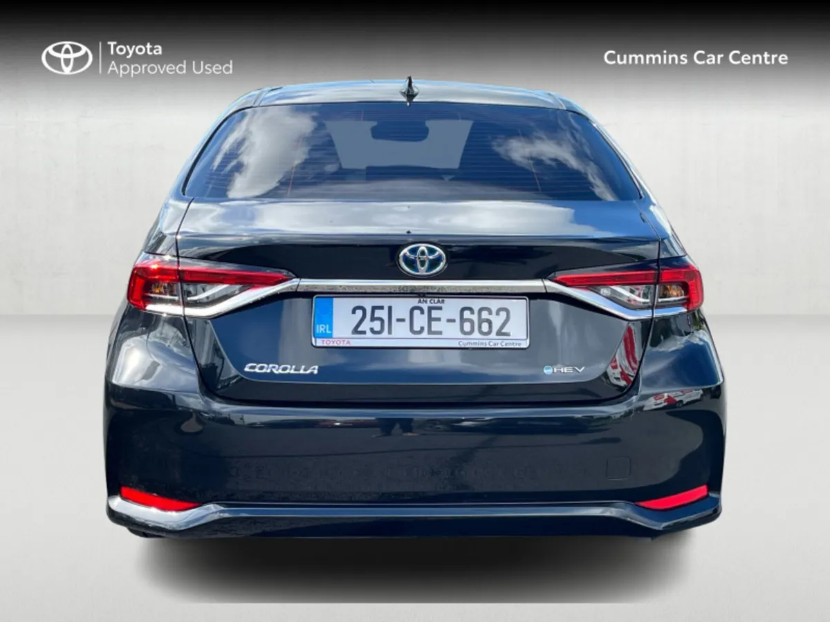 Toyota Corolla COROLLA SALOON LUNA - Image 4