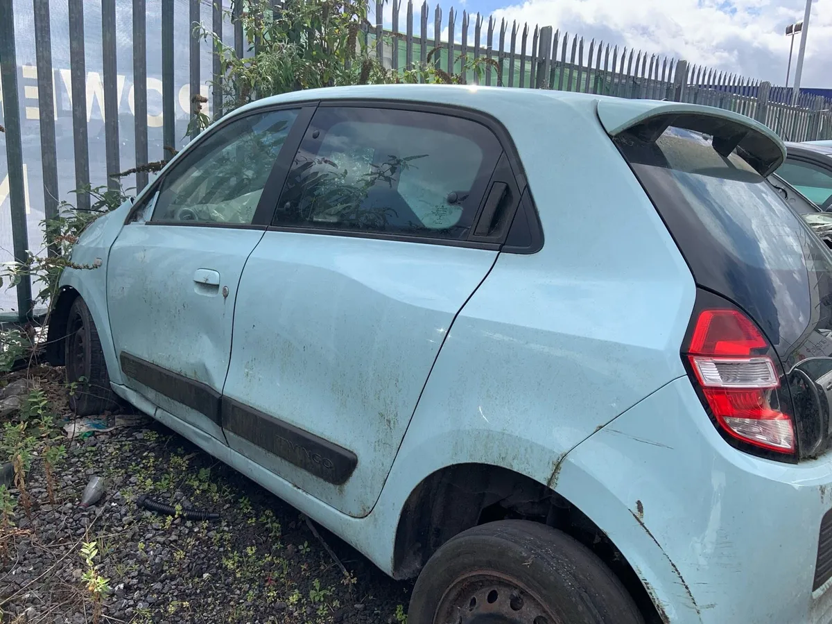 Renault twingo parts 2015