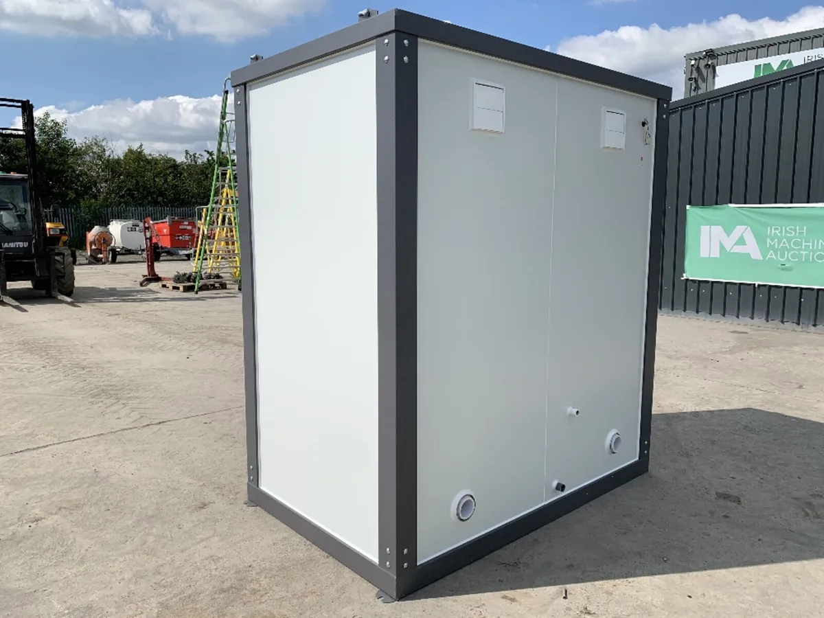 BID ONLINE NOW - UNRESERVED DOUBLE TOILET UNIT - Image 3