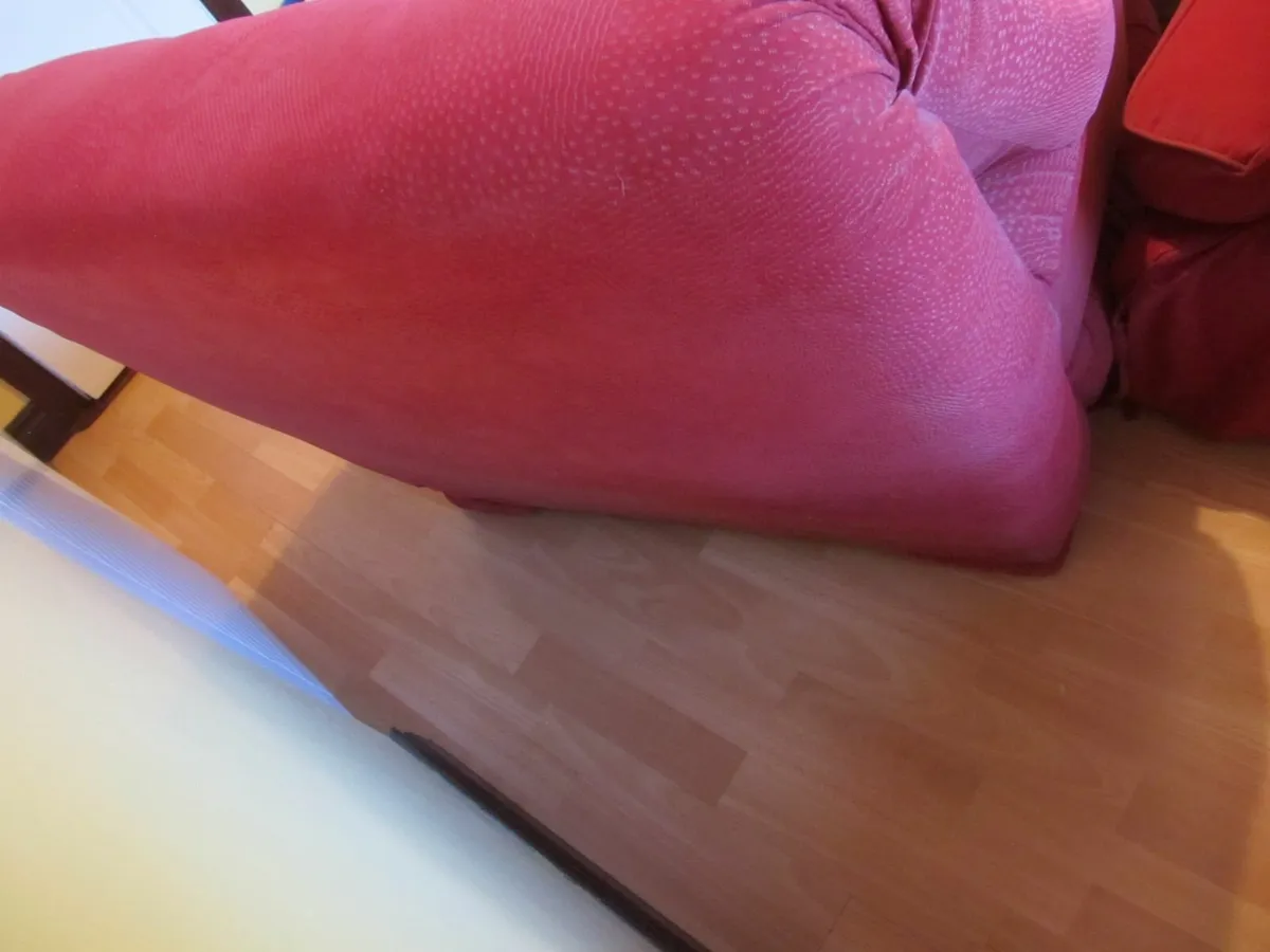 comfortable soft armchair - Image 2