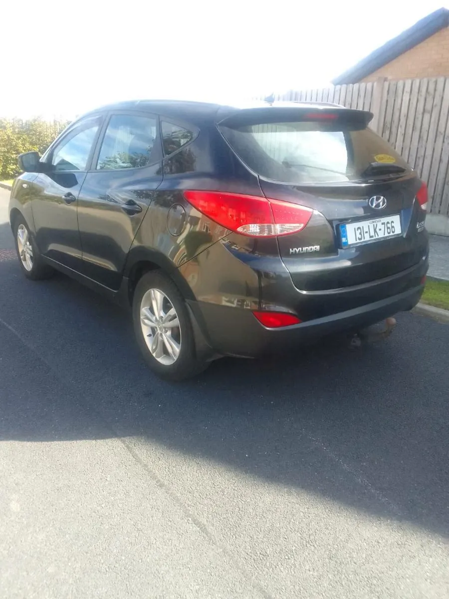 131 Hyundai ix35 - Image 4