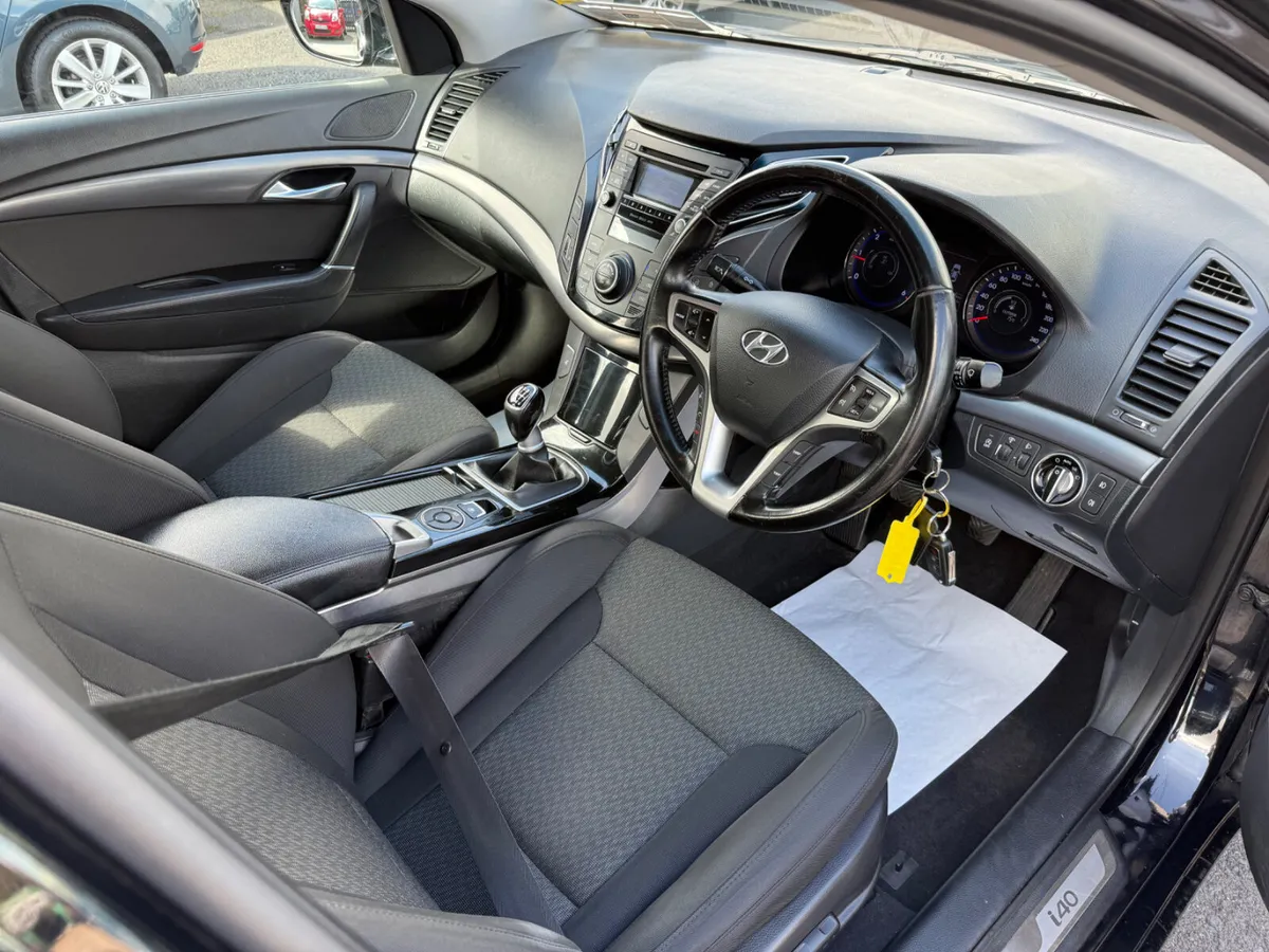 HYUNDAI i40 2014 - 1.7 CDTI - NEW NCT + TAXED - Image 4
