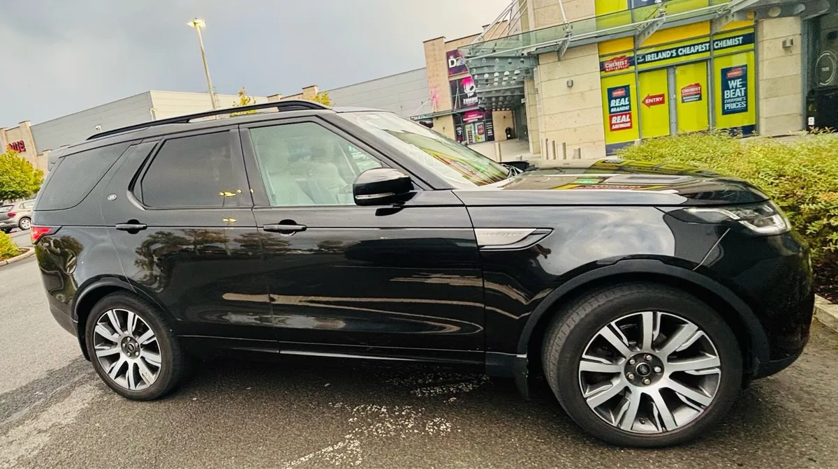 Car - Image 3
