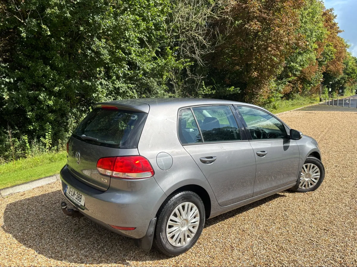 2012 Volkswagen Golf 1.6 TDI 105 bhp blue motion - Image 3