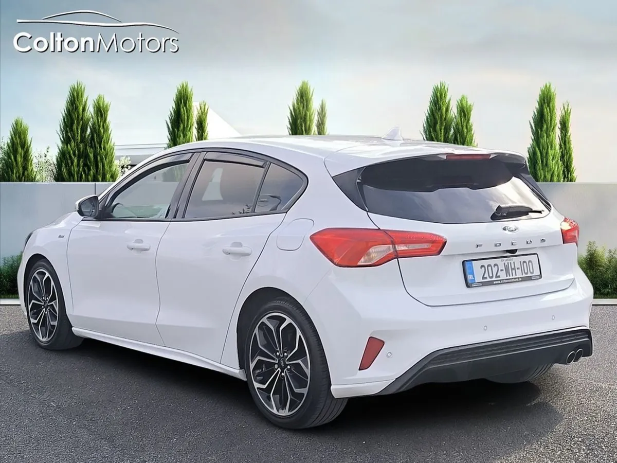 Ford Focus ST Line1.5 Tdci (automatic) - Image 4